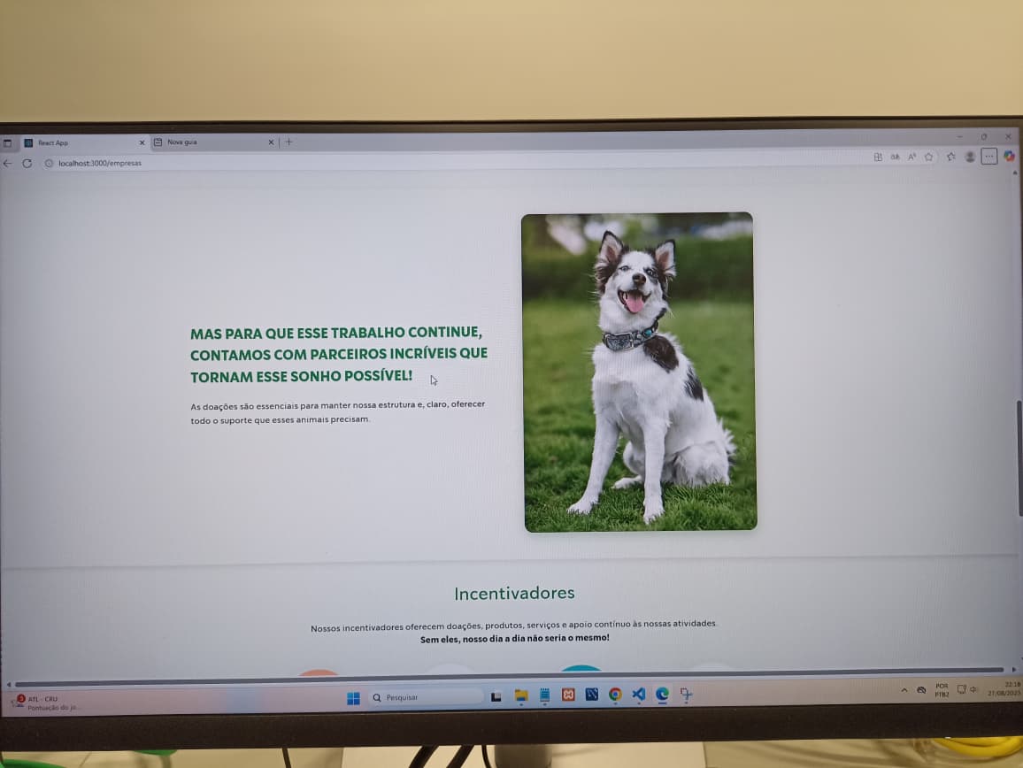 Site responsivo da ONG Patas do Amanhã - adoção responsável e doações seguras